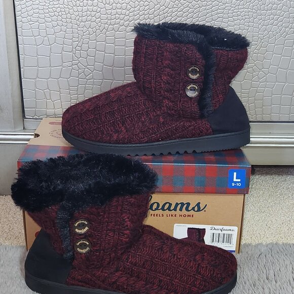 dearfoams Shoes - Burgundy/ Maroon / Black Checkered Dearfoams Slippers Size 9-10